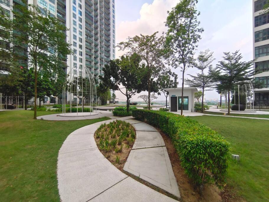 8scape A1408 The Vast Garden Pangsapuri Johor Bahru