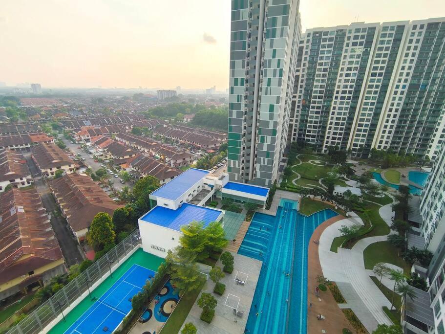 8scape A1408 The Vast Garden * Johor Bahru